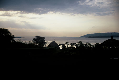 africa/lake_night